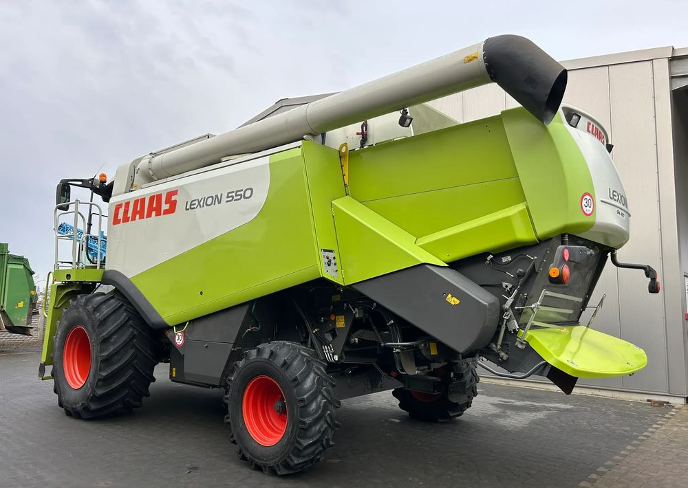 Claas Lexion 550 - Traktor: bild 4 Claas Lexion 550 - Traktor: bild 4