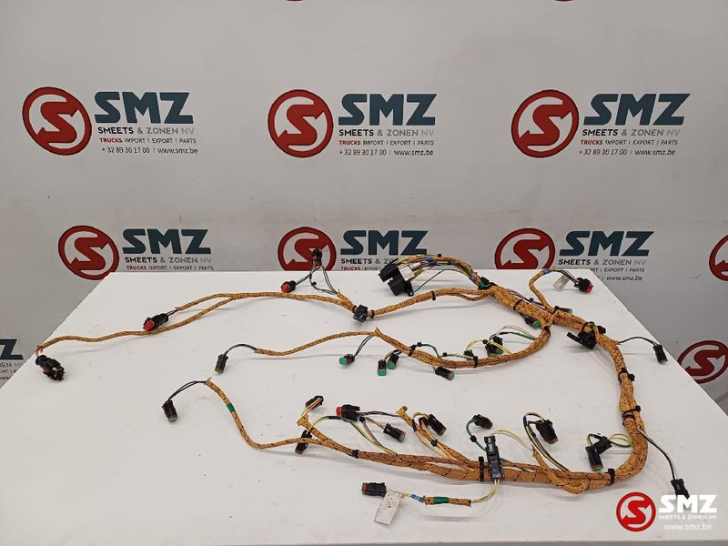 Caterpillar Wire harness valve / sensor / solenoid Caterpillar - Kablar/ Ledningar för Lastbil: bild 2 Caterpillar Wire harness valve / sensor / solenoid Caterpillar - Kablar/ Ledningar för Lastbil: bild 2