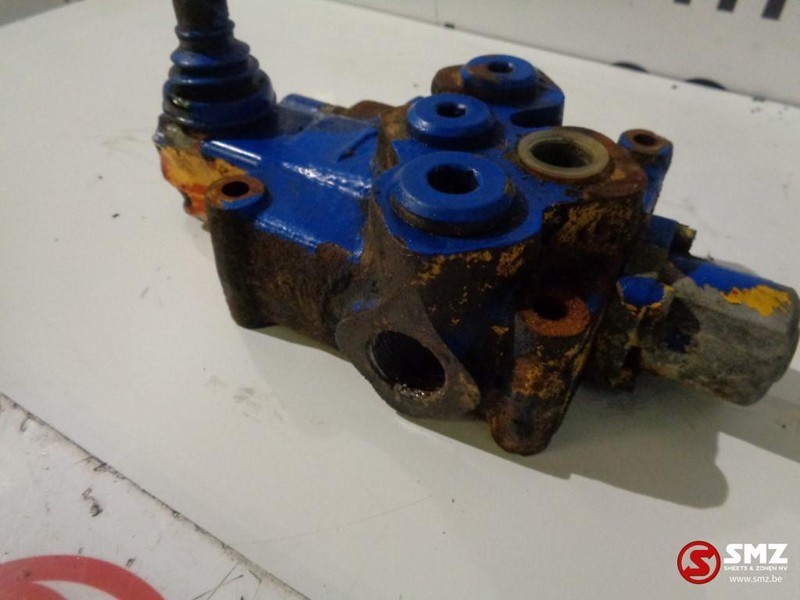 Diversen Occ dubbelwerkend ventiel - Hydraulventil för Lastbil: bild 2 Diversen Occ dubbelwerkend ventiel - Hydraulventil för Lastbil: bild 2