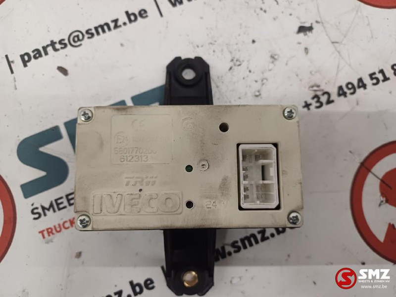 Iveco Occ ECU centrale vergrendeling Iveco - Kontrollenhet för Lastbil: bild 2 Iveco Occ ECU centrale vergrendeling Iveco - Kontrollenhet för Lastbil: bild 2