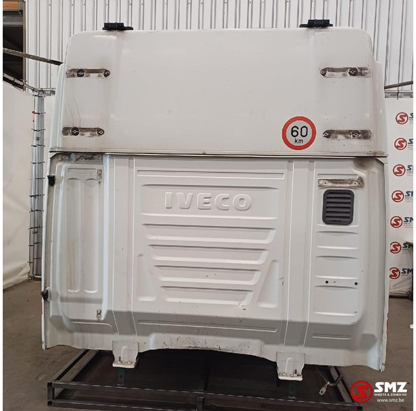 Iveco Occ cabine compleet Stralis Hi-Way Iveco - Hytt och interiör för Lastbil: bild 5 Iveco Occ cabine compleet Stralis Hi-Way Iveco - Hytt och interiör för Lastbil: bild 5