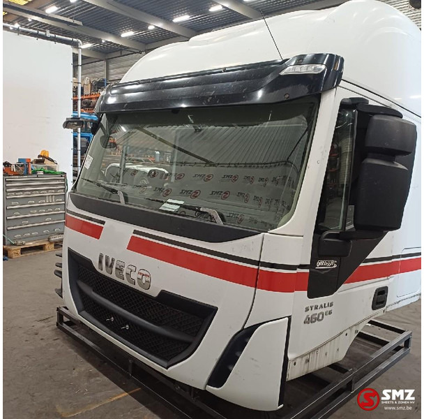 Iveco Occ cabine compleet Stralis Hi-Way Iveco - Hytt och interiör för Lastbil: bild 2 Iveco Occ cabine compleet Stralis Hi-Way Iveco - Hytt och interiör för Lastbil: bild 2