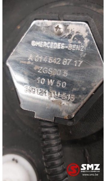 Mercedes-Benz Occ AdBlue tank 95L met pomp - AdBlue tank för Lastbil: bild 5 Mercedes-Benz Occ AdBlue tank 95L met pomp - AdBlue tank för Lastbil: bild 5