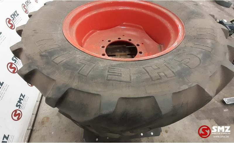 Michelin Occ Band 480/65r28 + velg MICHELIN X M 108 - Däck för Lastbil: bild 2 Michelin Occ Band 480/65r28 + velg MICHELIN X M 108 - Däck för Lastbil: bild 2