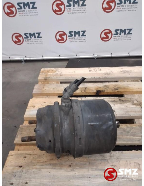Renault Occ rempot links Renault T 7421283614 - Bromscylinder för Lastbil: bild 3 Renault Occ rempot links Renault T 7421283614 - Bromscylinder för Lastbil: bild 3