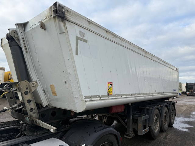 Diversen Aluminium Bak stalen chassis 28 cub - Tippbil semitrailer: bild 1 Diversen Aluminium Bak stalen chassis 28 cub - Tippbil semitrailer: bild 1