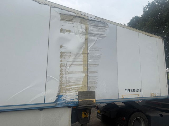 Schmitz Cargobull Vleeshanger Schade - Kyl/ Frys semitrailer: bild 5 Schmitz Cargobull Vleeshanger Schade - Kyl/ Frys semitrailer: bild 5