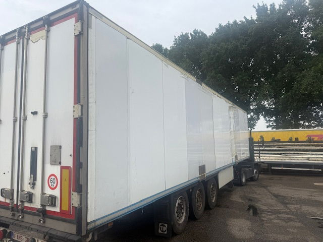 Schmitz Cargobull Vleeshanger Schade - Kyl/ Frys semitrailer: bild 4 Schmitz Cargobull Vleeshanger Schade - Kyl/ Frys semitrailer: bild 4