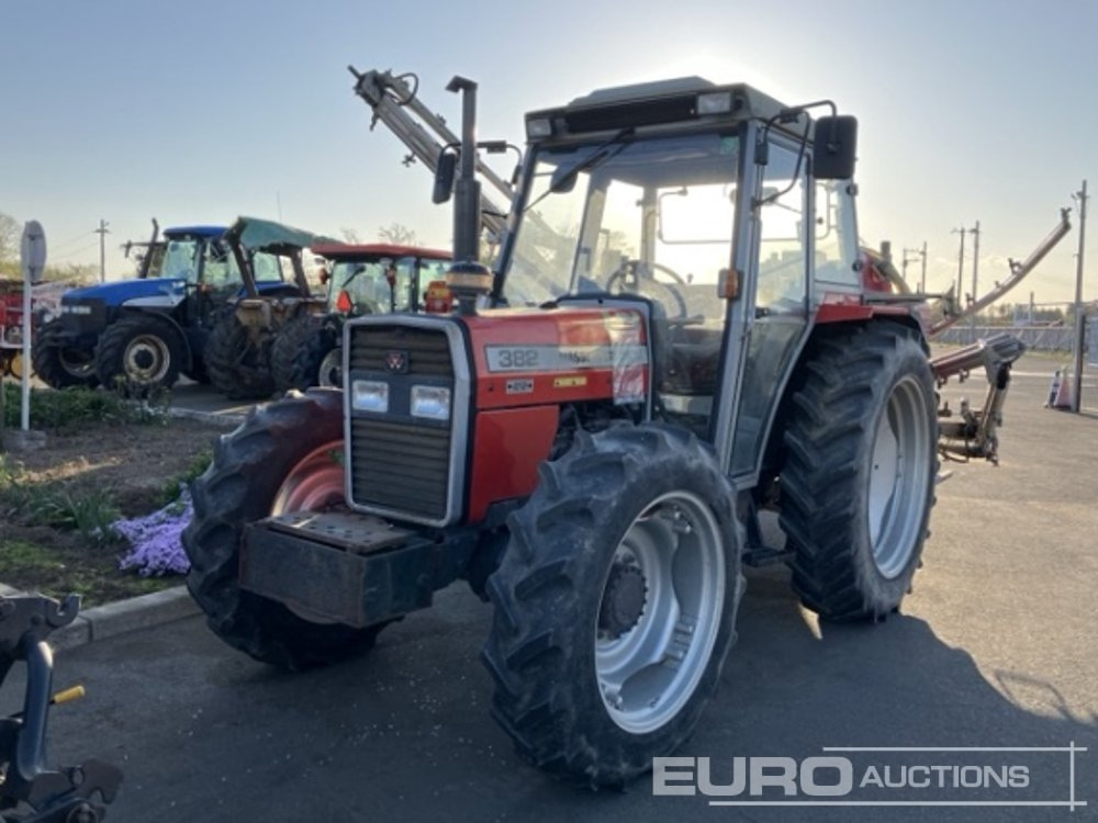 1996 Massey Ferguson 382 4WD Tractor A/C - Traktor: bild 1 1996 Massey Ferguson 382 4WD Tractor A/C - Traktor: bild 1