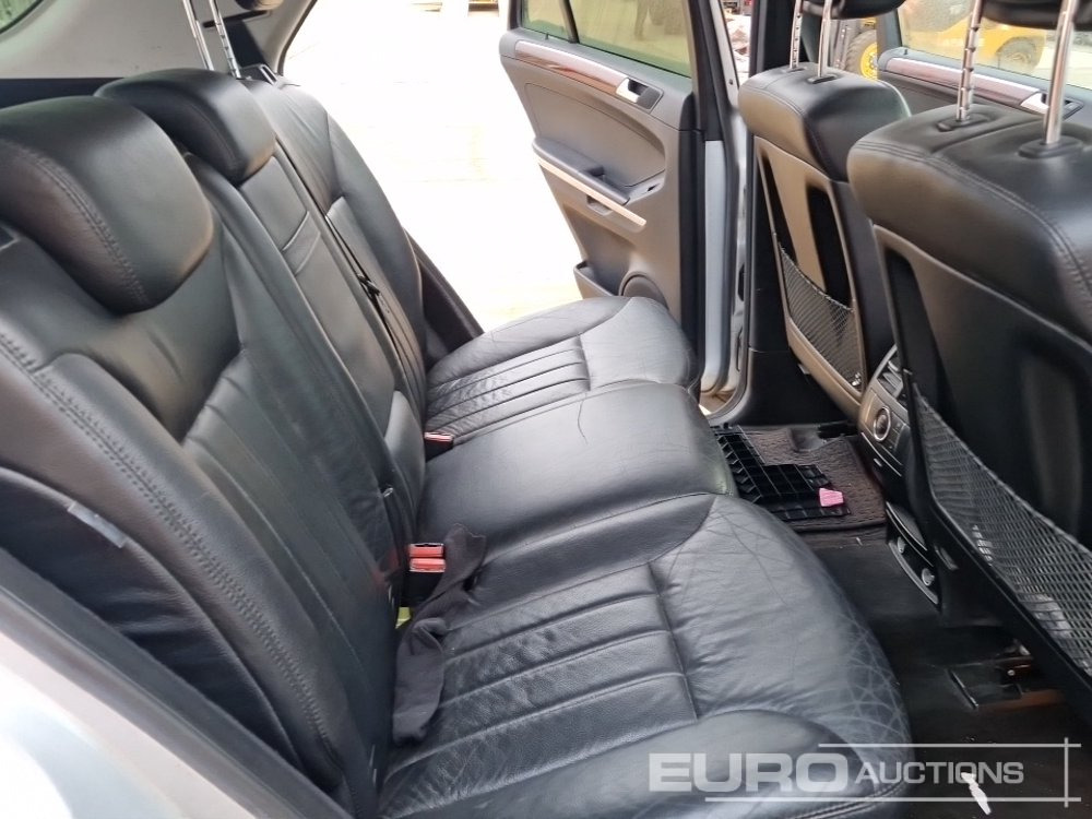 SUV 2006 Mercedes ML320 CDI: bild 23