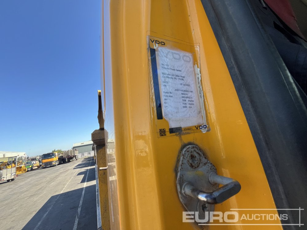 2008 Hino 700 - Tippbil lastbil: bild 5 2008 Hino 700 - Tippbil lastbil: bild 5