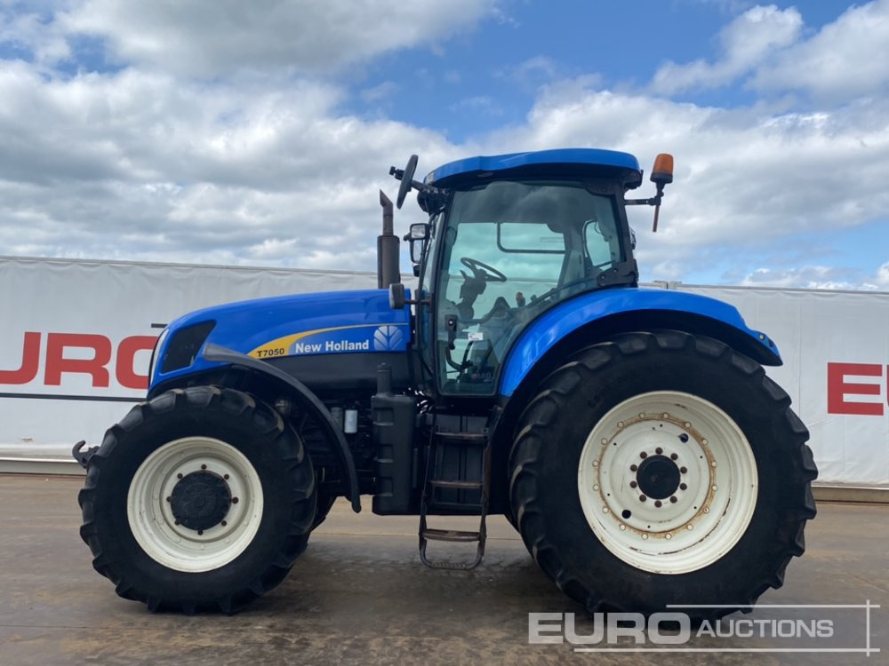 2008 New Holland T7050 - Traktor: bild 2 2008 New Holland T7050 - Traktor: bild 2