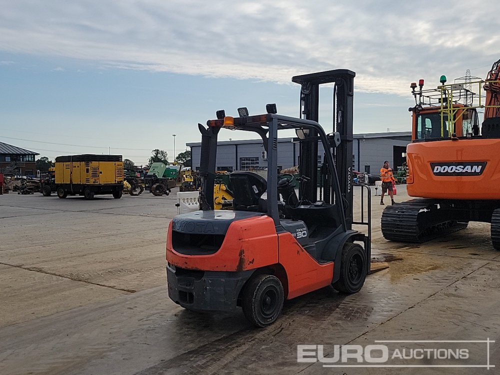 2014 Toyota 52-8FDF30 - Motviktstruck: bild 5 2014 Toyota 52-8FDF30 - Motviktstruck: bild 5