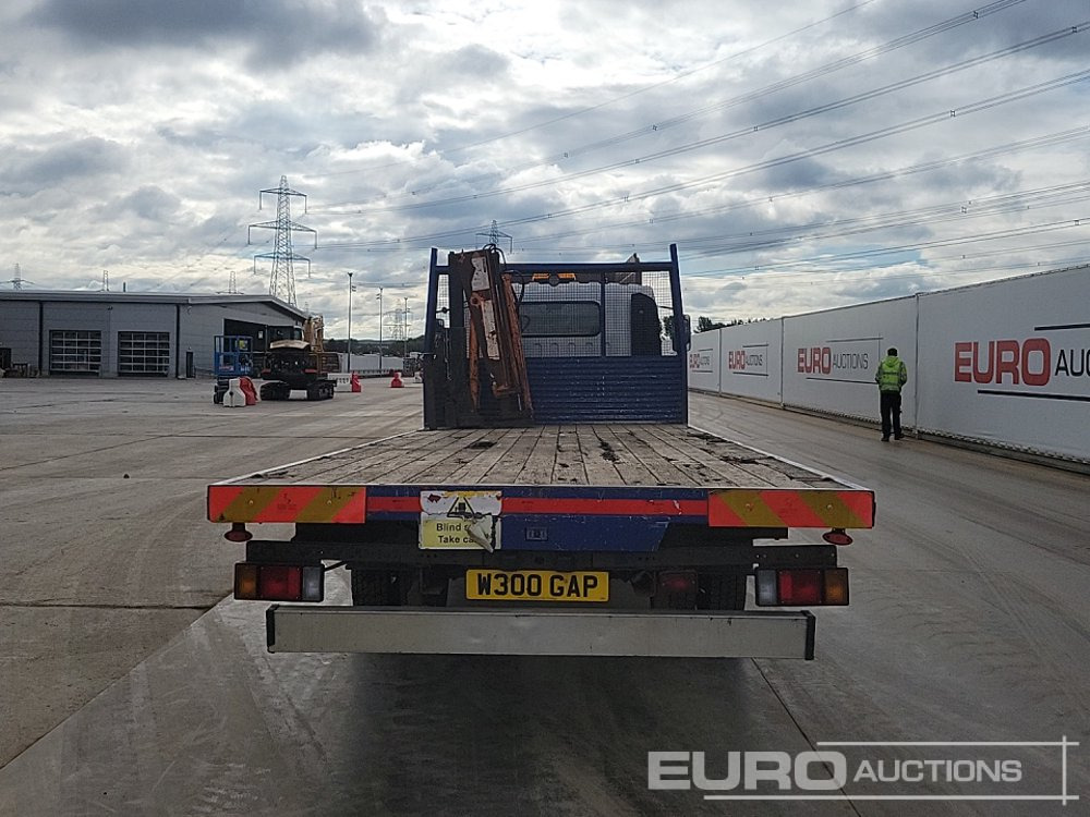 2015 Isuzu NPR - Flakbil: bild 4 2015 Isuzu NPR - Flakbil: bild 4