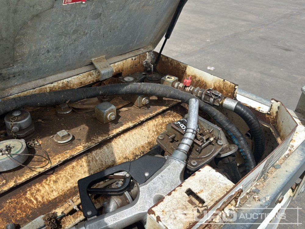 2015 Western 2000 Litre - Lagringstank: bild 5 2015 Western 2000 Litre - Lagringstank: bild 5