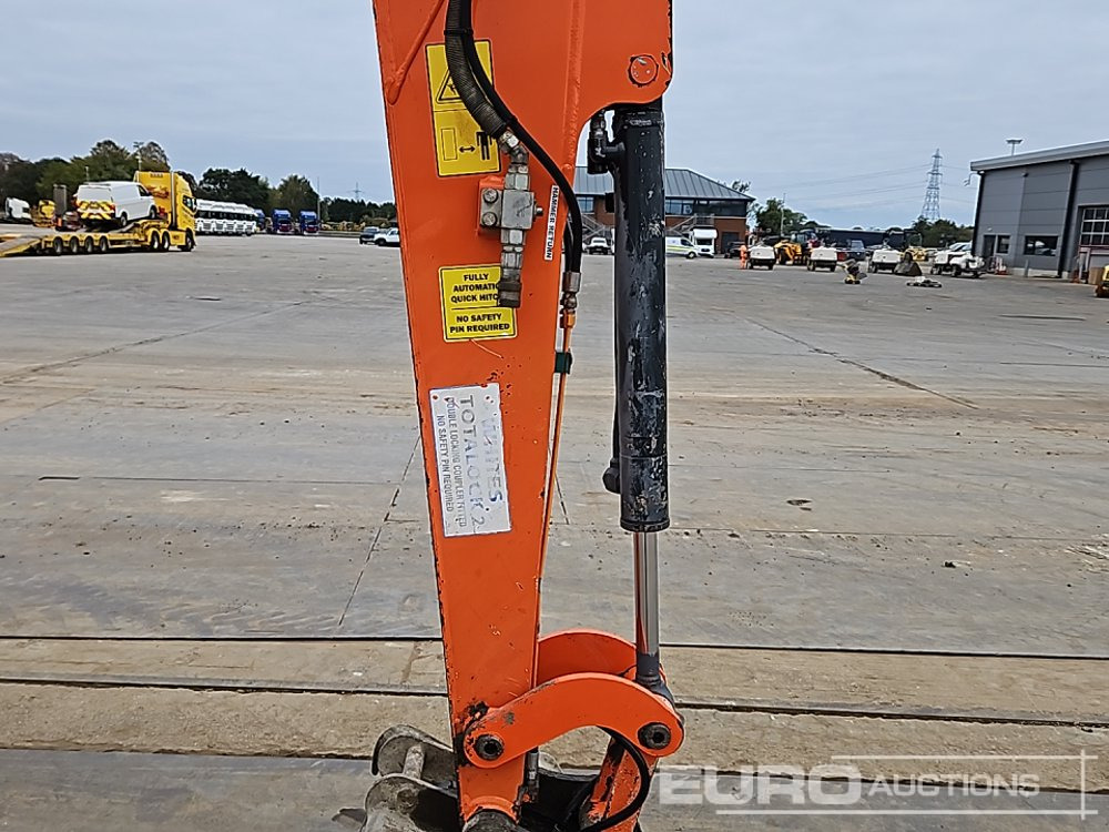 Minigrävmaskin 2017 Hitachi ZX26U-5A CR: bild 28