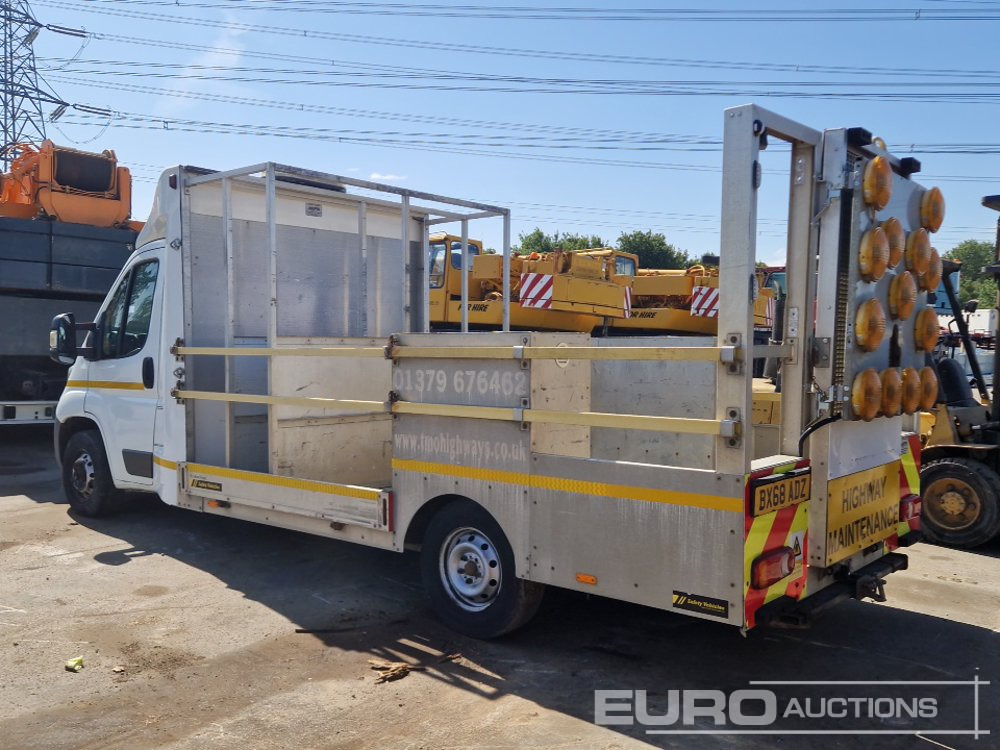 2019 Citreon Relay 35 - Transportbil med flak: bild 3 2019 Citreon Relay 35 - Transportbil med flak: bild 3
