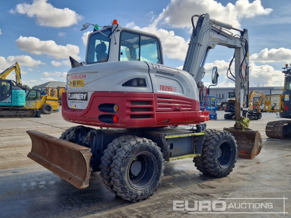 2019 Takeuchi TB295W - Grävmaskin på däck: bild 5 2019 Takeuchi TB295W - Grävmaskin på däck: bild 5
