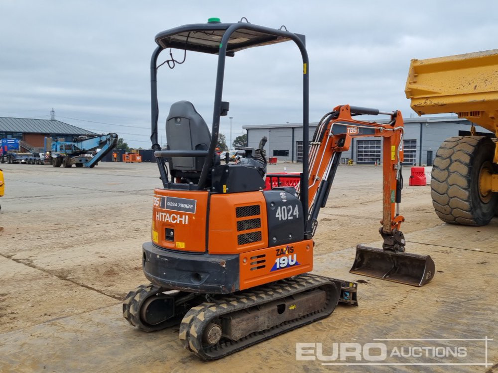 2020 Hitachi ZX19U-6 YR - Minigrävmaskin: bild 5 2020 Hitachi ZX19U-6 YR - Minigrävmaskin: bild 5
