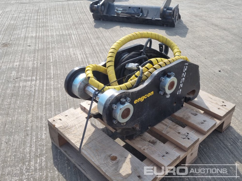 2022 Engcon Hydraulic Double Lock QH 45mm Pin to suit 4-6 Ton Excavator - Redskapsfäste: bild 5 2022 Engcon Hydraulic Double Lock QH 45mm Pin to suit 4-6 Ton Excavator - Redskapsfäste: bild 5