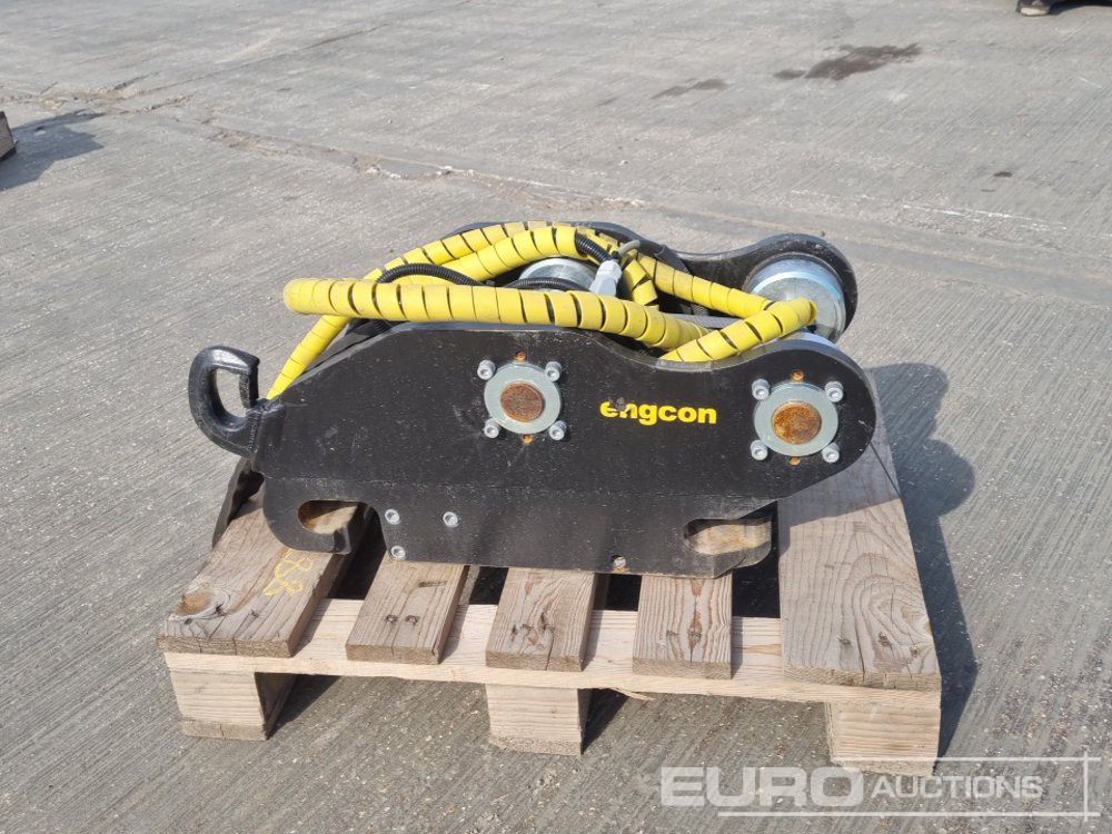 2022 Engcon Hydraulic Double Lock QH 45mm Pin to suit 4-6 Ton Excavator - Redskapsfäste: bild 2 2022 Engcon Hydraulic Double Lock QH 45mm Pin to suit 4-6 Ton Excavator - Redskapsfäste: bild 2