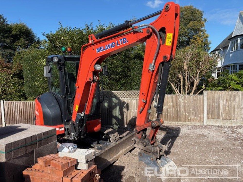 2022 Kubota U36-4 - Minigrävmaskin: bild 2 2022 Kubota U36-4 - Minigrävmaskin: bild 2