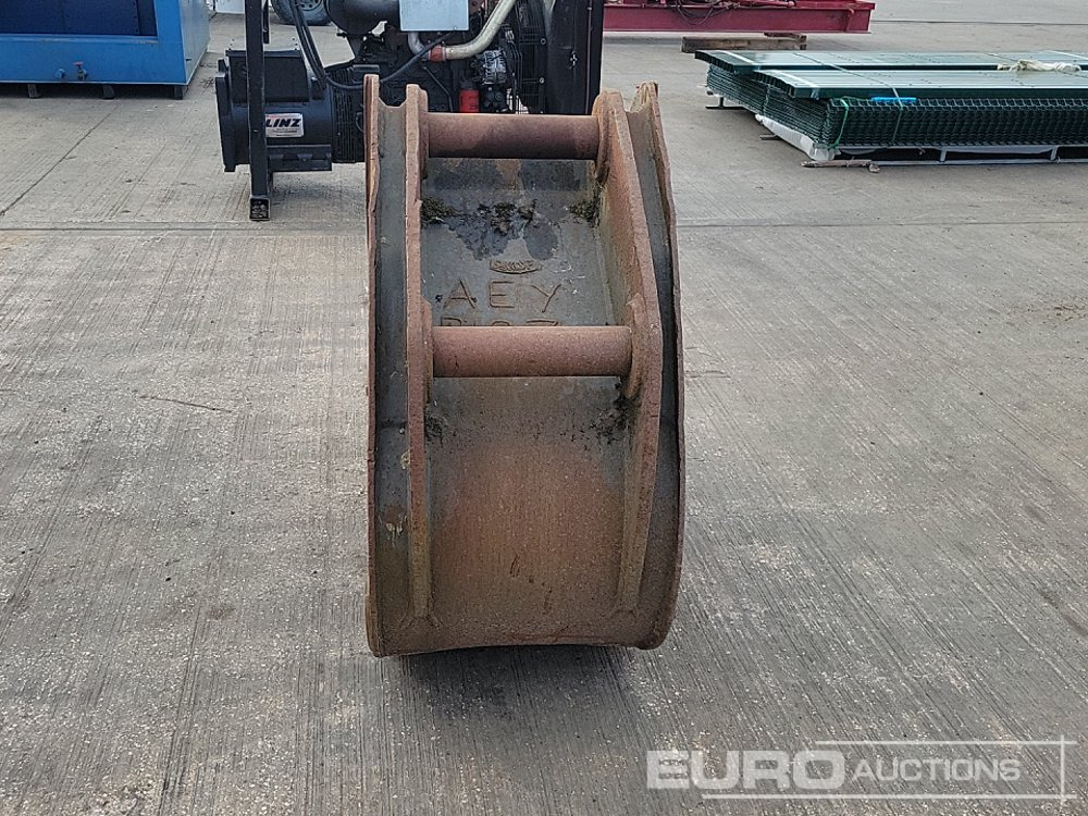 24" Scoop Bucket 80mm Pin to suit 20 Ton Excavator - Skopa: bild 4 24" Scoop Bucket 80mm Pin to suit 20 Ton Excavator - Skopa: bild 4