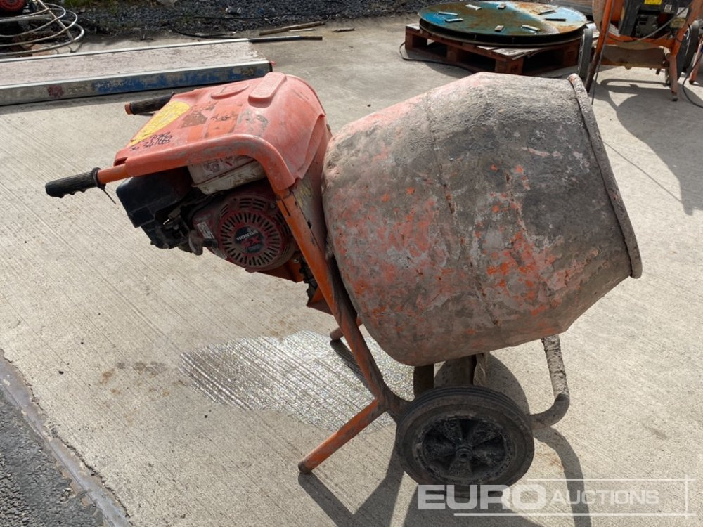 Altrad Minimmix 150 Petrol Cement Mixer, Honda Engine - Betongblandare: bild 5 Altrad Minimmix 150 Petrol Cement Mixer, Honda Engine - Betongblandare: bild 5