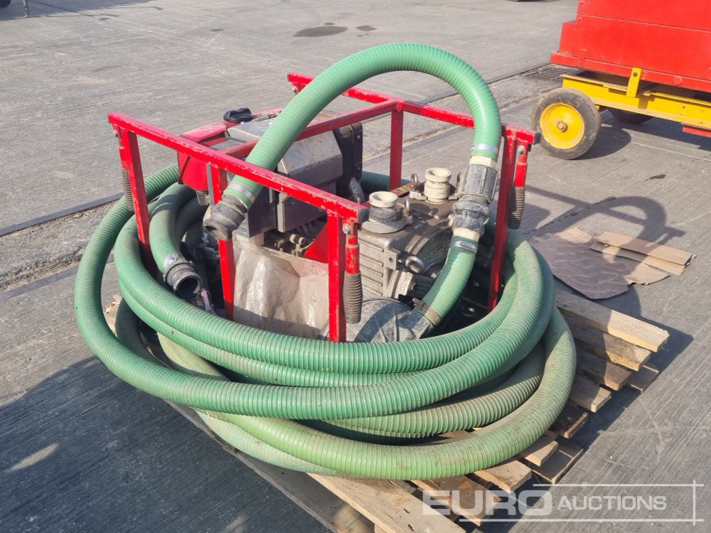 Honda 2” Diesel Water Pump, Suction & Delivery Hoses - Vattenpump: bild 1 Honda 2” Diesel Water Pump, Suction & Delivery Hoses - Vattenpump: bild 1