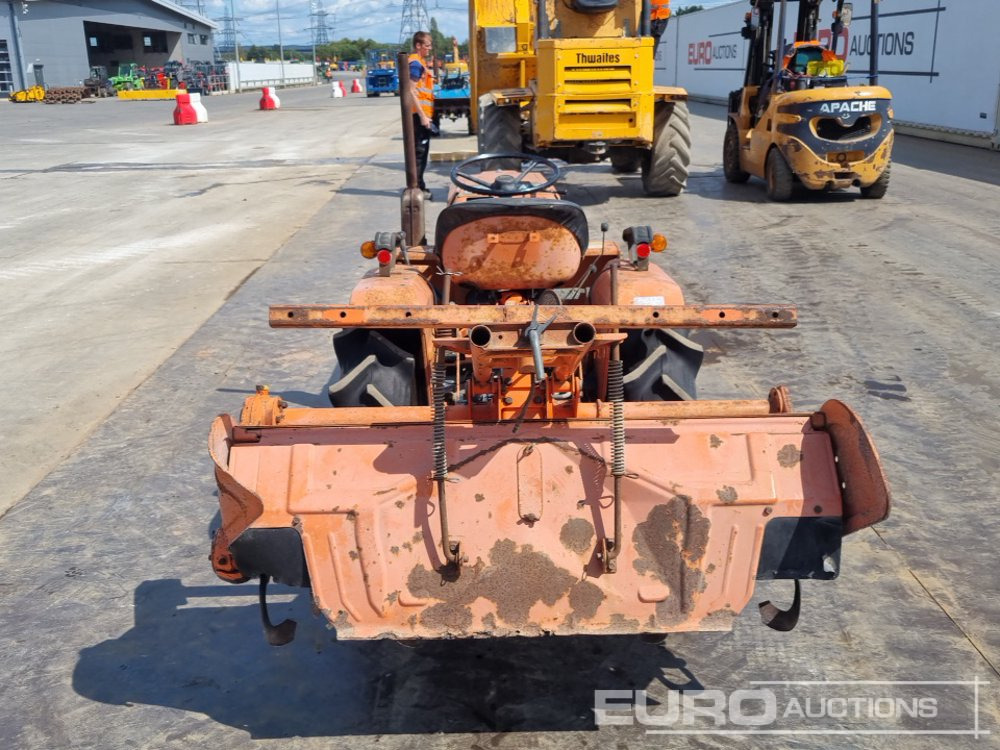 Kubota B1502 - Minitraktor: bild 4 Kubota B1502 - Minitraktor: bild 4