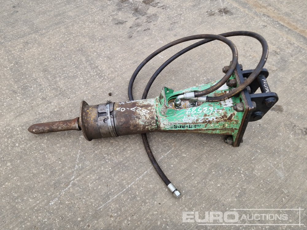 Montabert Hydraulic Breaker 30mm Pin to suit Mini Excavator - Hydraulisk hammare: bild 2 Montabert Hydraulic Breaker 30mm Pin to suit Mini Excavator - Hydraulisk hammare: bild 2