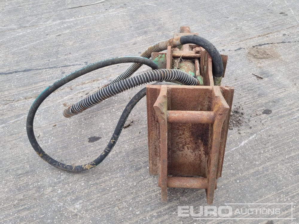 Montabert Hydraulic Breaker 45mm Pin to suit 4-6 Ton Excavator - Hydraulisk hammare: bild 3 Montabert Hydraulic Breaker 45mm Pin to suit 4-6 Ton Excavator - Hydraulisk hammare: bild 3