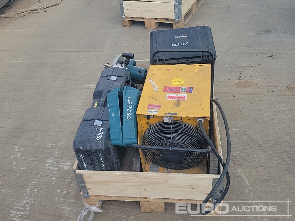 Probst FXAH120 Cordless Vacuum Lift (3 of), Makita 110 Volt Circular Saw, Makita Cordless Resipricating Saw, 415 Volt Masters Space Heater, 110 Volt Milwaukee Hammer Drill - Entreprenadutrustning: bild 4 Probst FXAH120 Cordless Vacuum Lift (3 of), Makita 110 Volt Circular Saw, Makita Cordless Resipricating Saw, 415 Volt Masters Space Heater, 110 Volt Milwaukee Hammer Drill - Entreprenadutrustning: bild 4