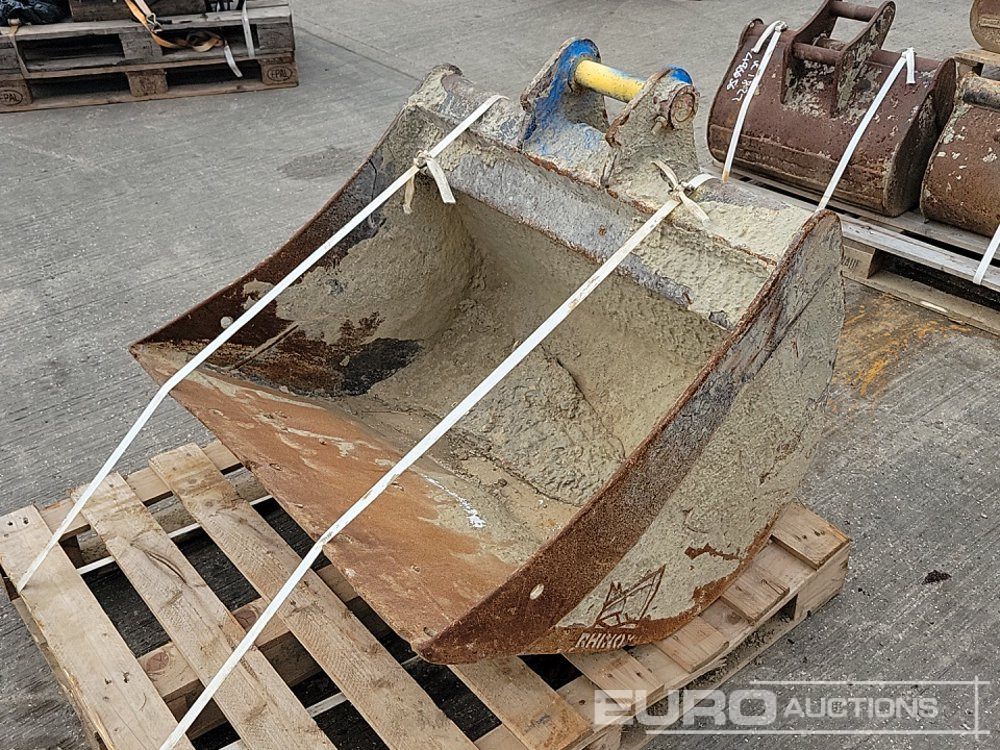 Rhinox 36" Digging Bucket 45mm Pin to suit 4-6 Ton Excavator - Skopa: bild 1 Rhinox 36" Digging Bucket 45mm Pin to suit 4-6 Ton Excavator - Skopa: bild 1