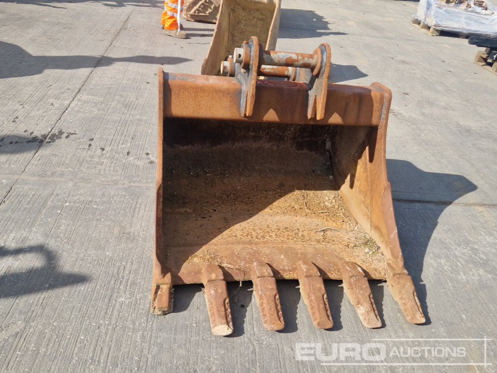 Rhinox 48" Digging Bucket 65mm Pin to suit 13 Ton Excavator - Skopa: bild 2 Rhinox 48" Digging Bucket 65mm Pin to suit 13 Ton Excavator - Skopa: bild 2