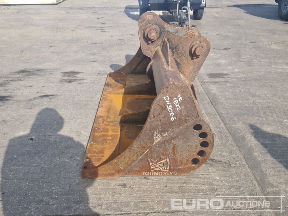Rhinox 74" Ditching Bucket 65mm Pin to suit 13 Ton Excavator - Skopa: bild 2 Rhinox 74" Ditching Bucket 65mm Pin to suit 13 Ton Excavator - Skopa: bild 2