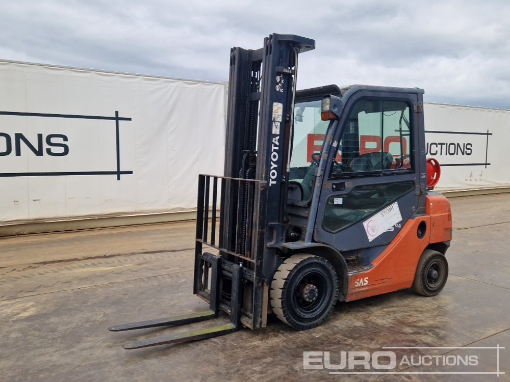 Toyota 02-8FGF25 - Motviktstruck: bild 1 Toyota 02-8FGF25 - Motviktstruck: bild 1