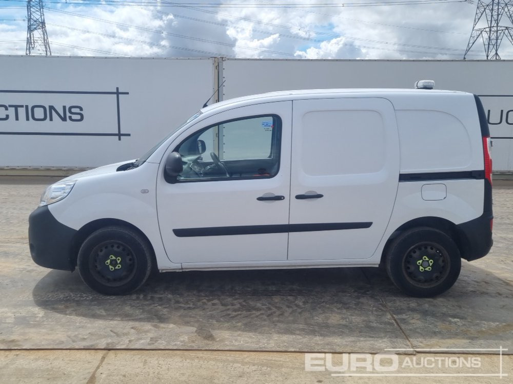 2020 Nissan NV250 - Transportbil: bild 2 2020 Nissan NV250 - Transportbil: bild 2