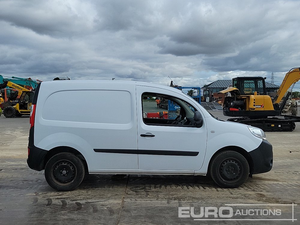 2020 Nissan NV250 - Transportbil: bild 5 2020 Nissan NV250 - Transportbil: bild 5