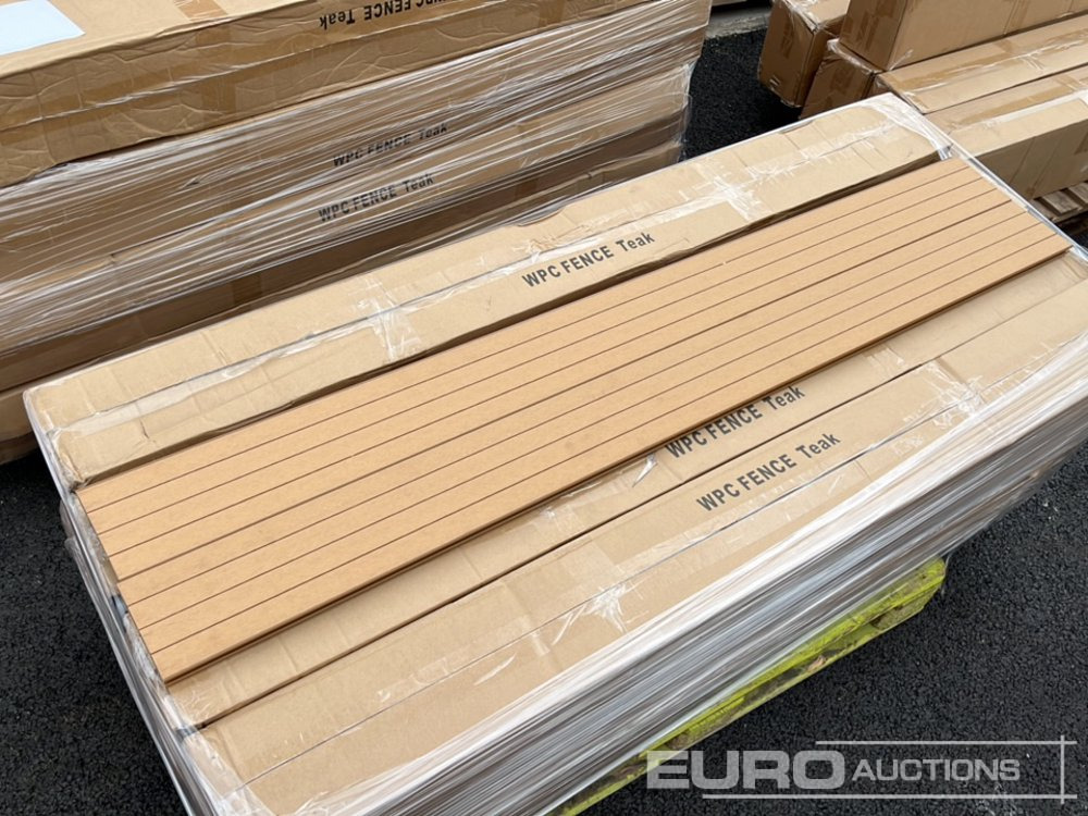 Entreprenadutrustning Unused 1.7m Wide Teak Composite Fence Panel (20 Panels), 2.45m Black Aluminium Post (21 Posts), Complete With Assembly Kit: bild 10