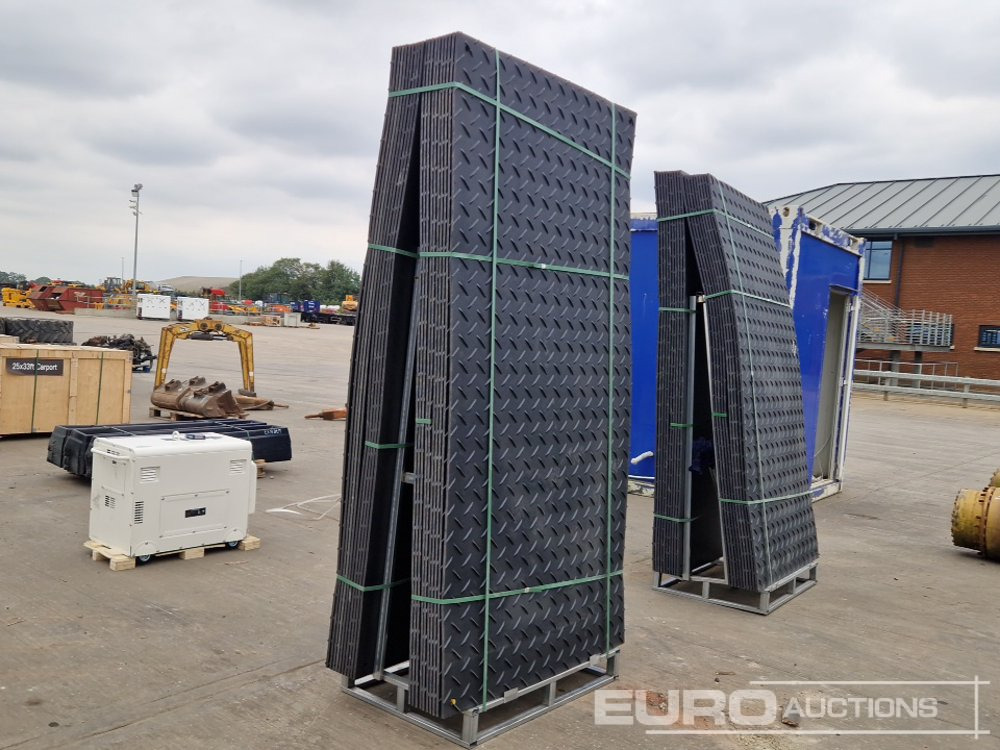 Unused 8' x 4' Plastic Ground Protection Mats (20 of) - Entreprenadutrustning: bild 3 Unused 8' x 4' Plastic Ground Protection Mats (20 of) - Entreprenadutrustning: bild 3