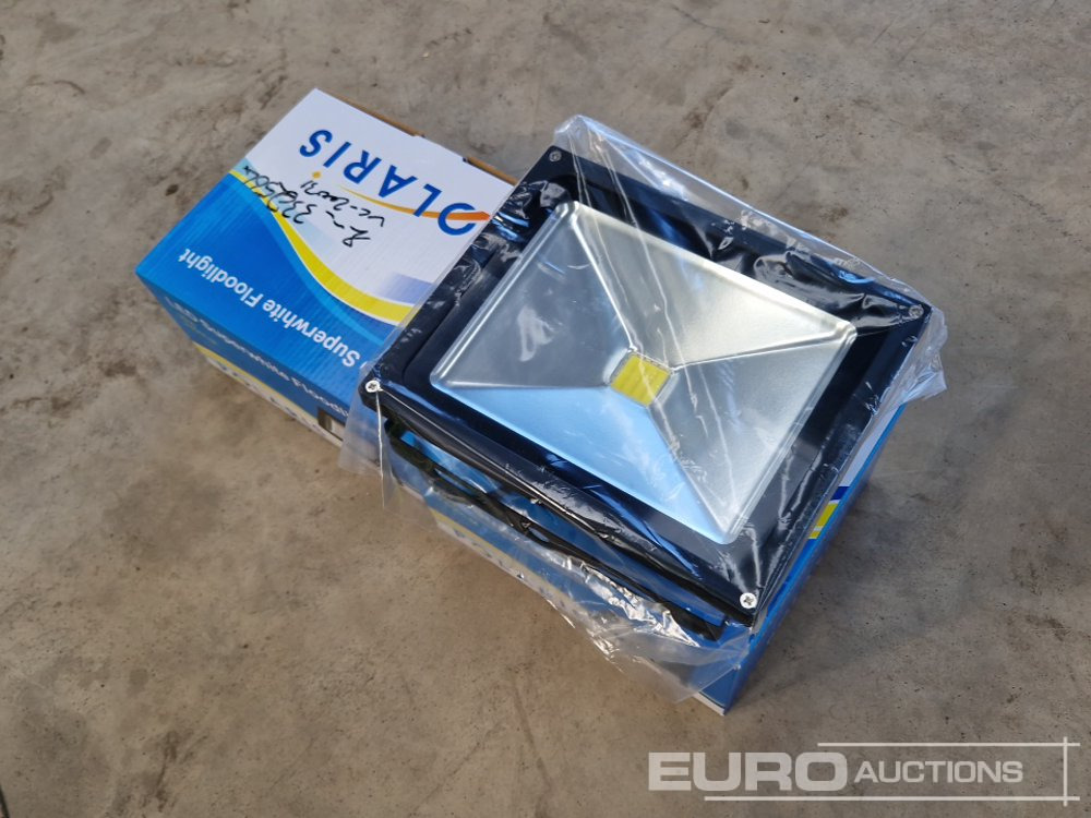 Unused Polaris 30W LED Superwhite Floodlights (2 of) - Garage & Verkstadsutrustning: bild 4 Unused Polaris 30W LED Superwhite Floodlights (2 of) - Garage & Verkstadsutrustning: bild 4