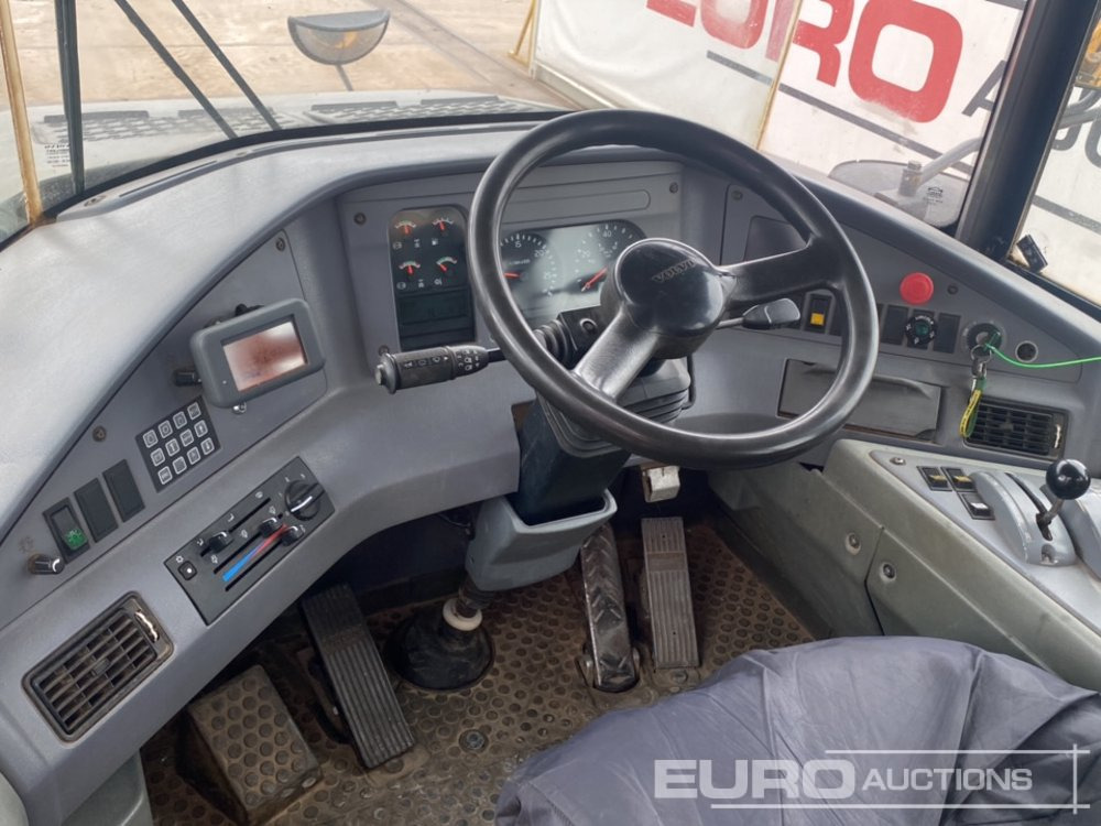 Ramstyrd dumper Volvo A25D: bild 27