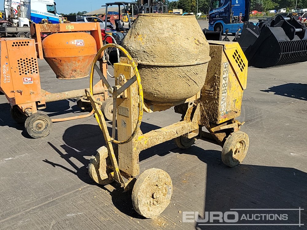 Winget Diesel Cement Mixer, Electric Start Yanmar Engine - Betongblandare: bild 1 Winget Diesel Cement Mixer, Electric Start Yanmar Engine - Betongblandare: bild 1