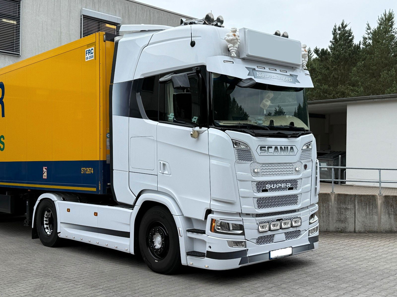 Scania S460/Standklima/Retarder/2 Tanks - Dragbil: bild 2 Scania S460/Standklima/Retarder/2 Tanks - Dragbil: bild 2