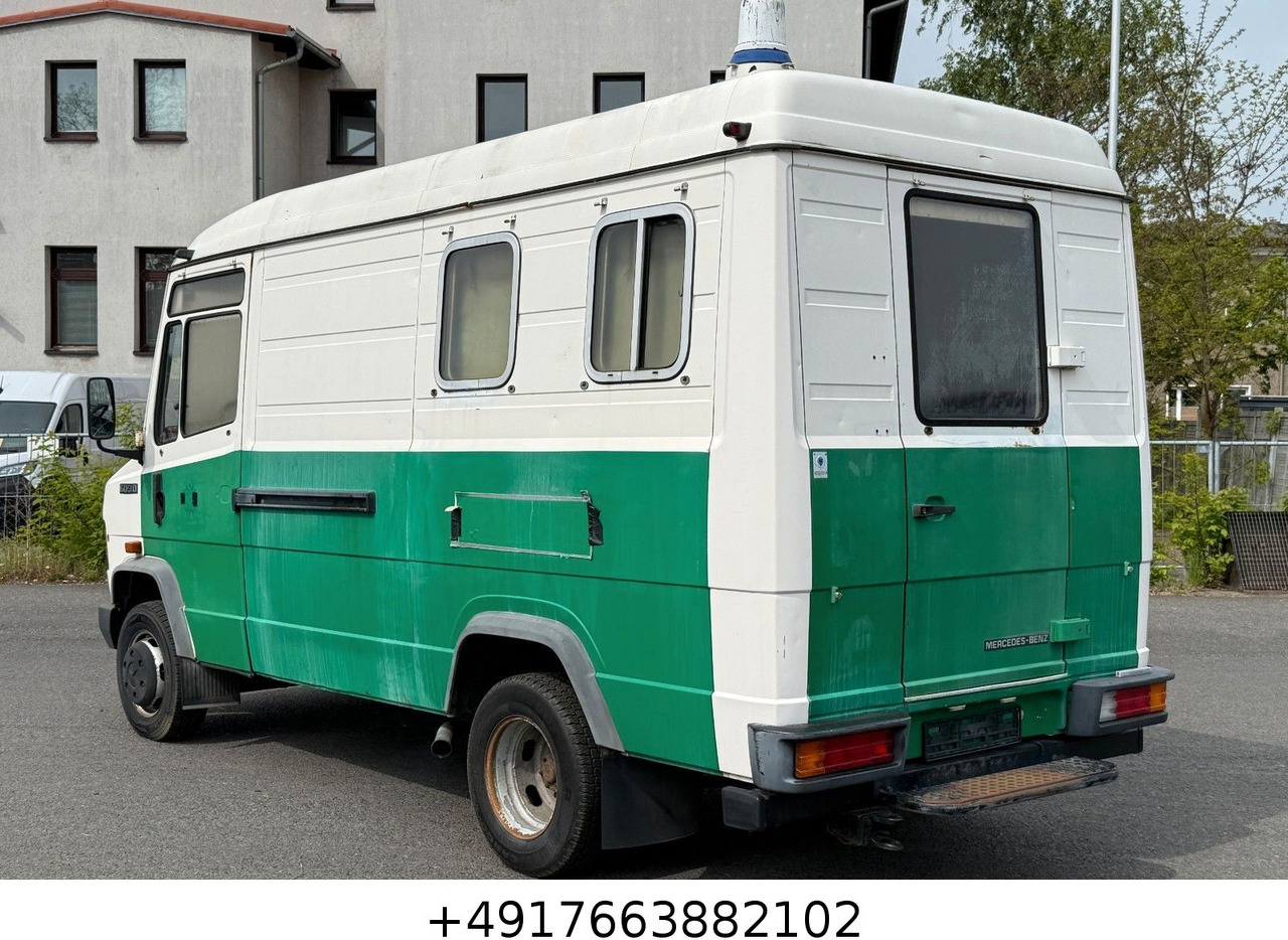 Mercedes-Benz Vario 609D/Manschaftswagen - Skåpbil: bild 2 Mercedes-Benz Vario 609D/Manschaftswagen - Skåpbil: bild 2