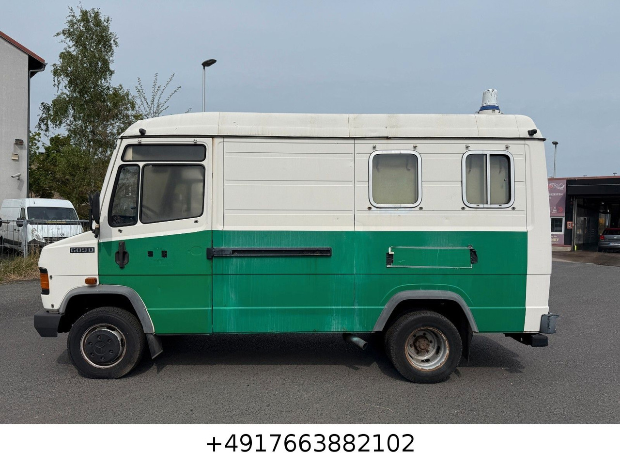 Mercedes-Benz Vario 609D/Manschaftswagen - Skåpbil: bild 4 Mercedes-Benz Vario 609D/Manschaftswagen - Skåpbil: bild 4