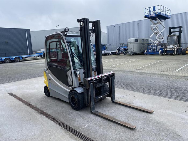 Still RX60-35, Heftruck, Elektro, 3500 kg. - Eltruck: bild 4 Still RX60-35, Heftruck, Elektro, 3500 kg. - Eltruck: bild 4