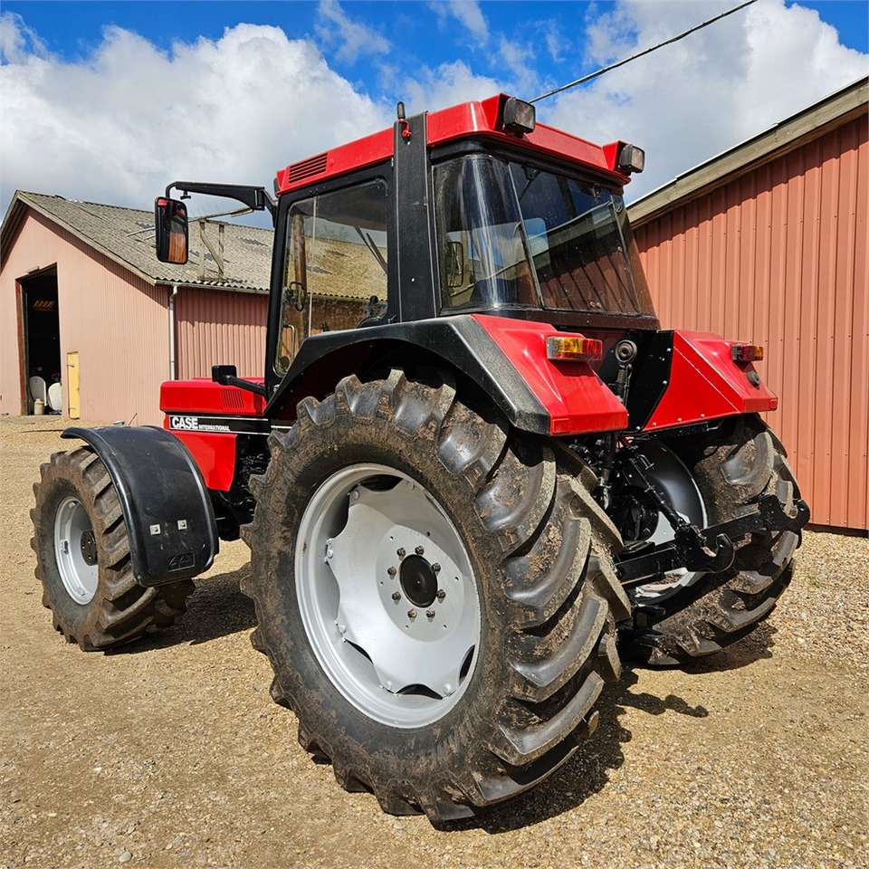 CASE IH 1056 XL - Traktor: bild 4 CASE IH 1056 XL - Traktor: bild 4