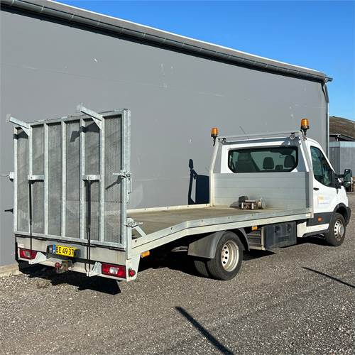 Flakbil Ford Transit 2.0 Tdci: bild 8